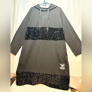 Boutique Harbour Bana Black Sequin Hoodie Dress